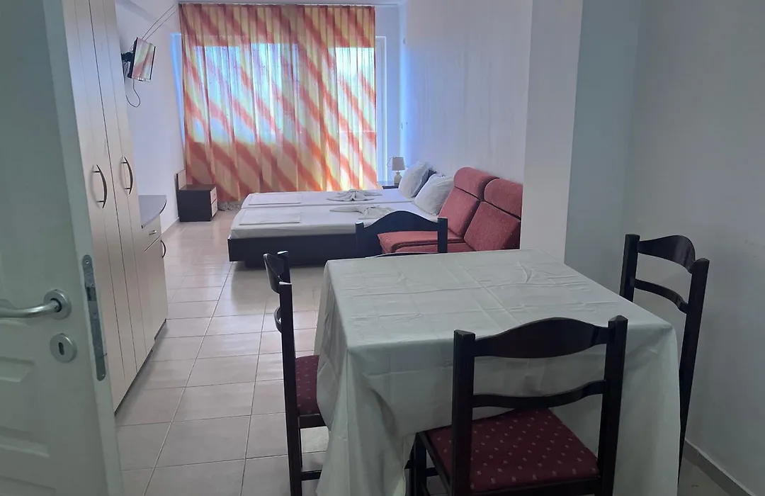 Guest House Kolev 2 - Free Parking And Wi Fi-1